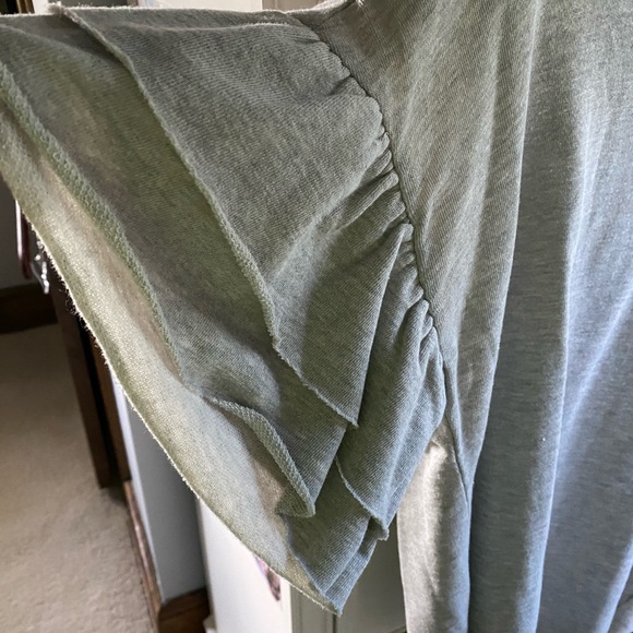 Gray Target shirt - Picture 2 of 3